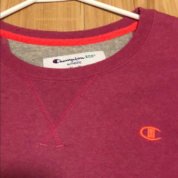 Champion Sweatshirt - Picture 2 of 5